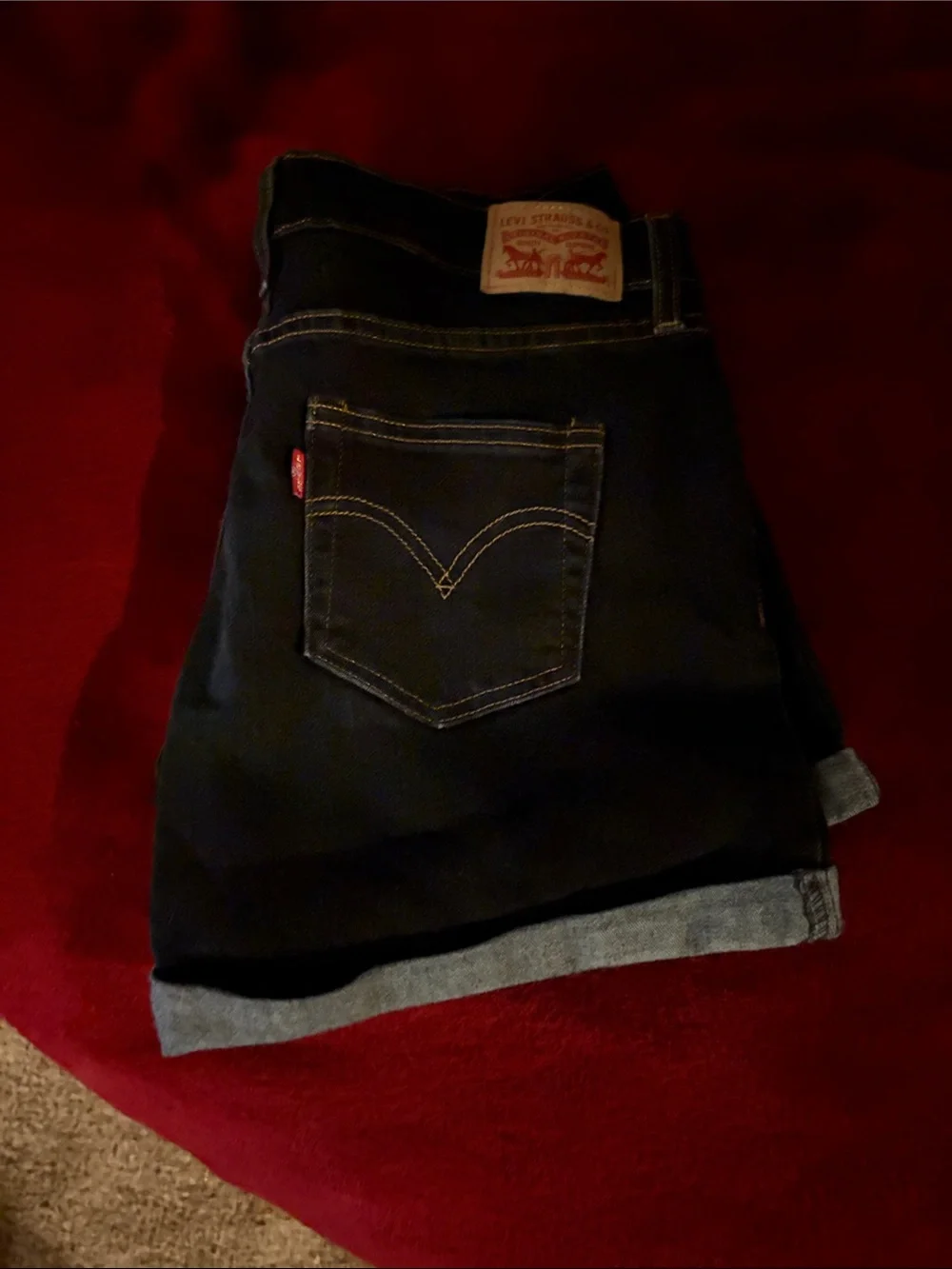 Levi's Men's Dark Blue Relaxed Fit Jeans